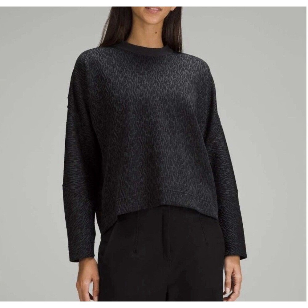 Lululemon Perfectly Oversized Jacquard Crew. Black/Obsidian Size 10!NWT
